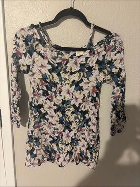 O'Neill White Floral Long Sleeve Top with Blue and Yellow Accents